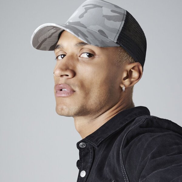 Camo snapback trucker Thumbnail